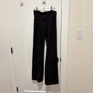 Lululemon Groove Pant Leggings